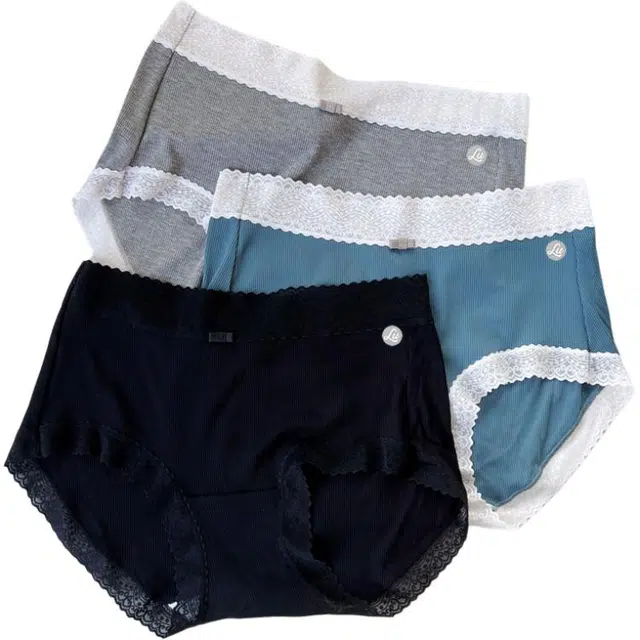 潞优野 无痕亲肤柔软蕾丝边日系中腰全棉档透气少女冰丝包臀三角内裤 女款