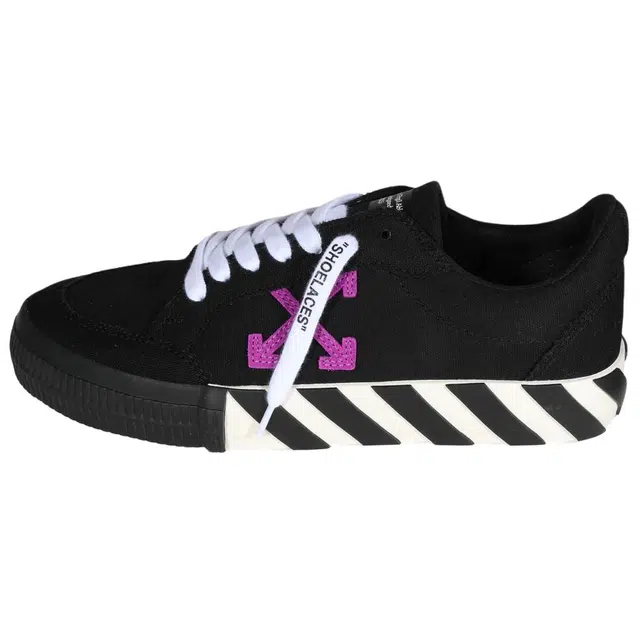 OFF-WHITE Virgil Abloh