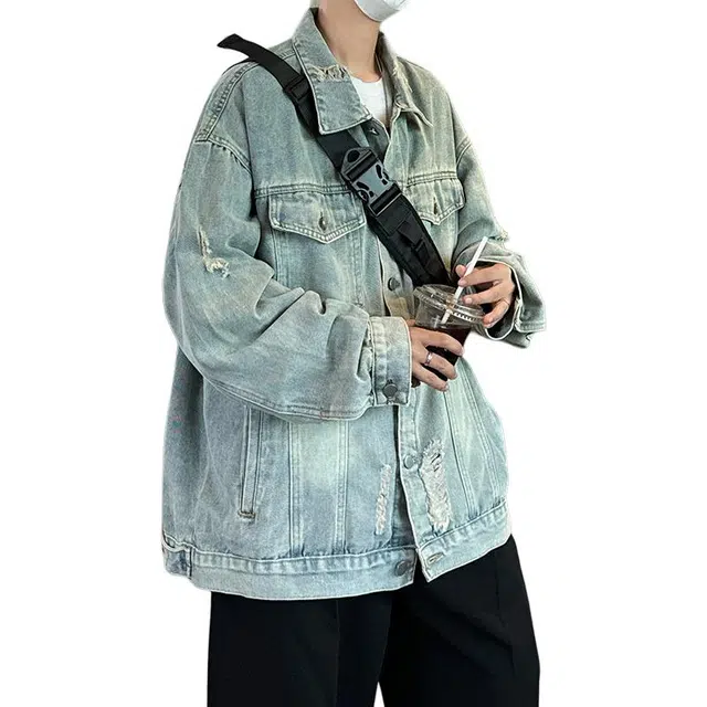 Fakeyoung