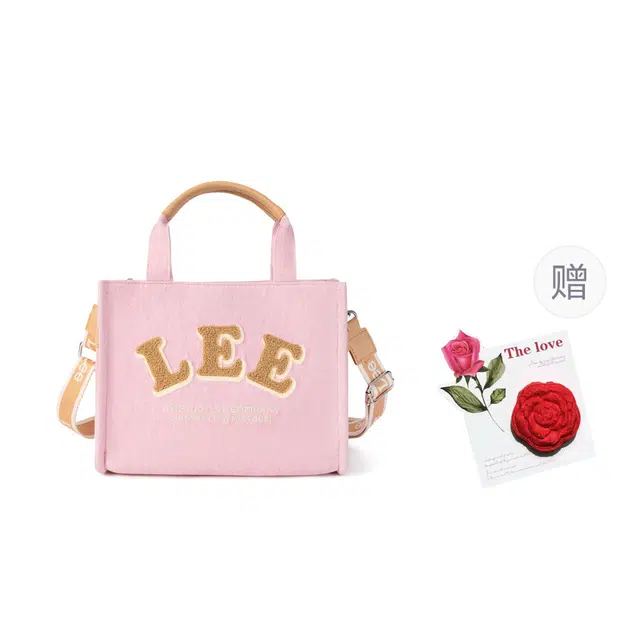 Lee logo