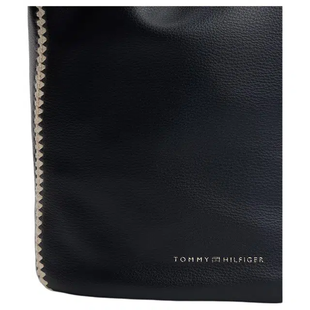 Tommy Hilfiger TH