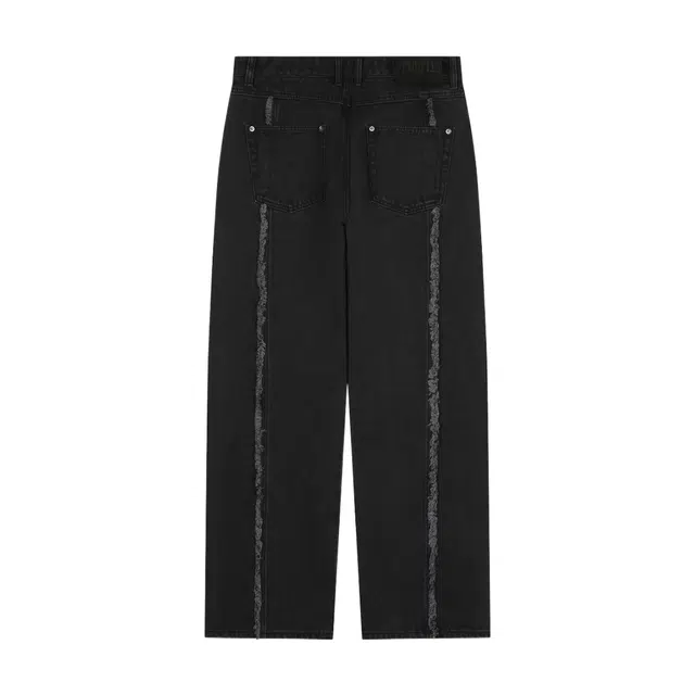 BESLOW CUT OFF CURVED SEAM JEANS
