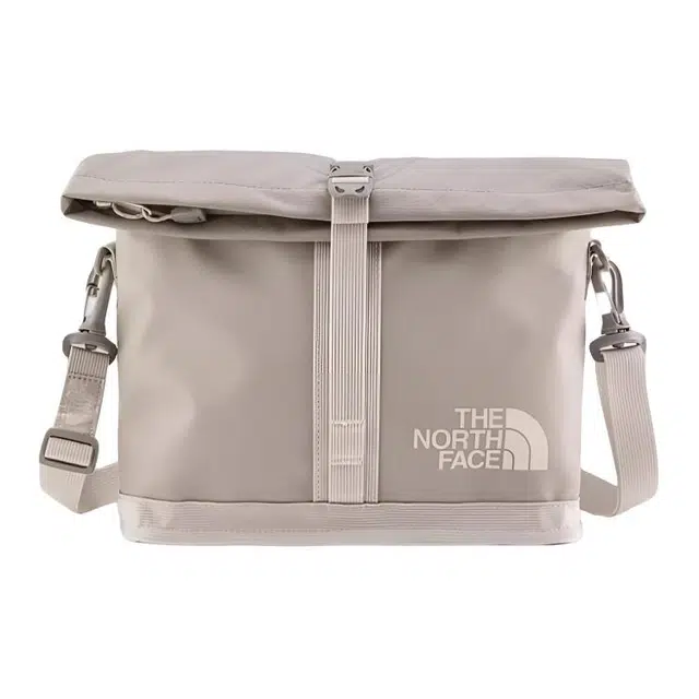 THE NORTH FACE Base Camp 7.9L logo