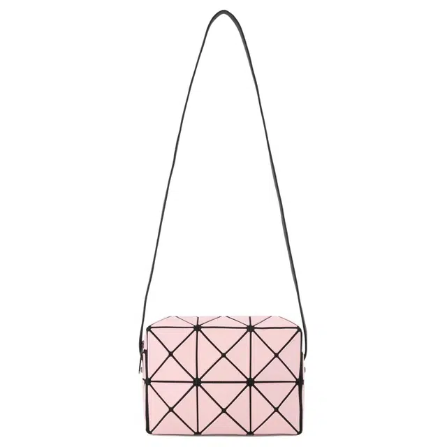 ISSEY MIYAKE