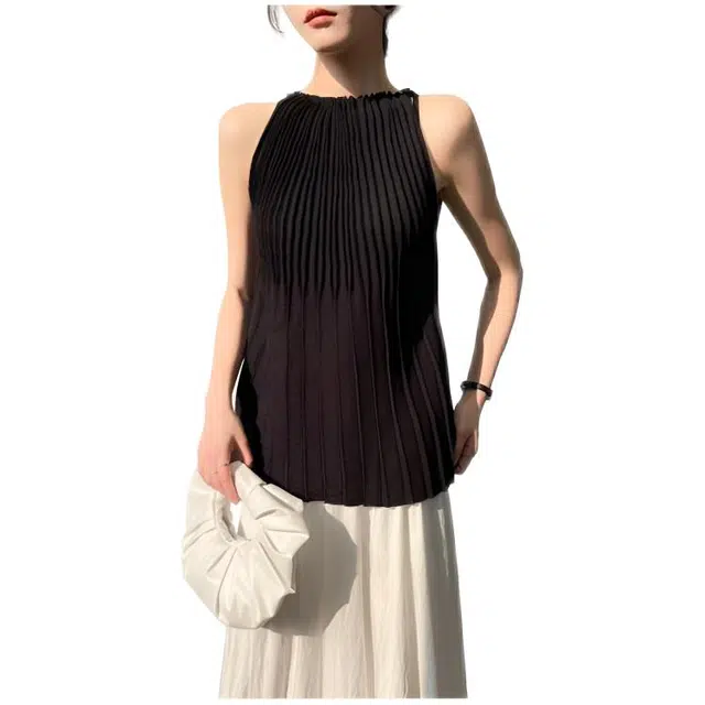 木木兔 潮流时尚压褶挂脖夏季法式设计感小众气质宽松无袖背心 女款