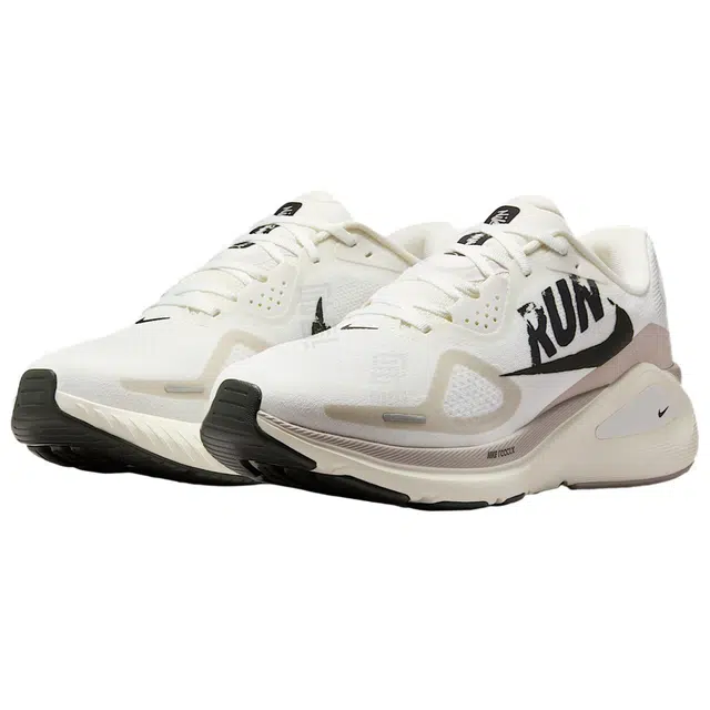 Nike Zoom Structure 26 Summit