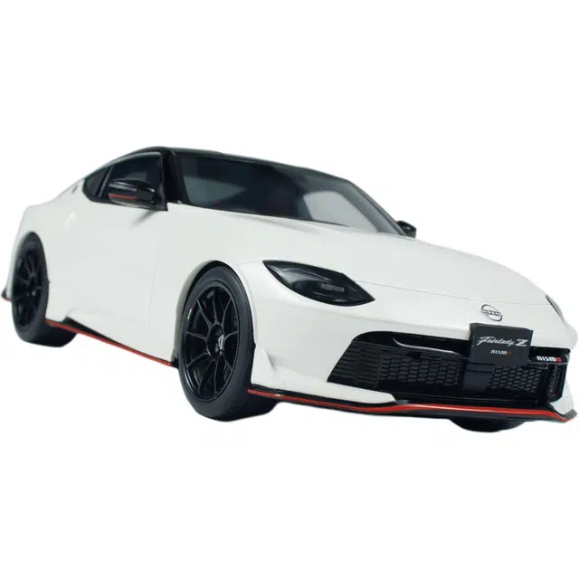 KYOSHO 118 Fairlady Z NISMO