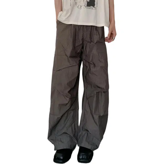 冈哉 美式复古剪裁廓形褶皱拼接设计时尚宽松简约工装伞兵裤百搭舒适休闲裤 男女同款