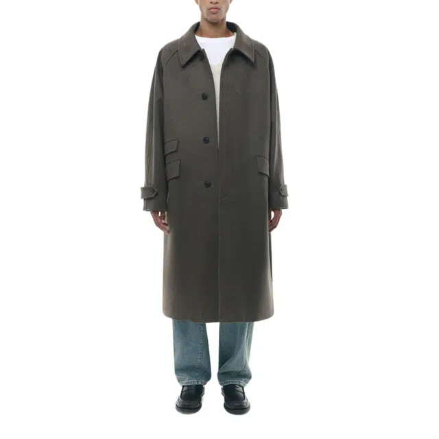 BESLOW OVERSIZED CASHMERE BALMACAAN COAT