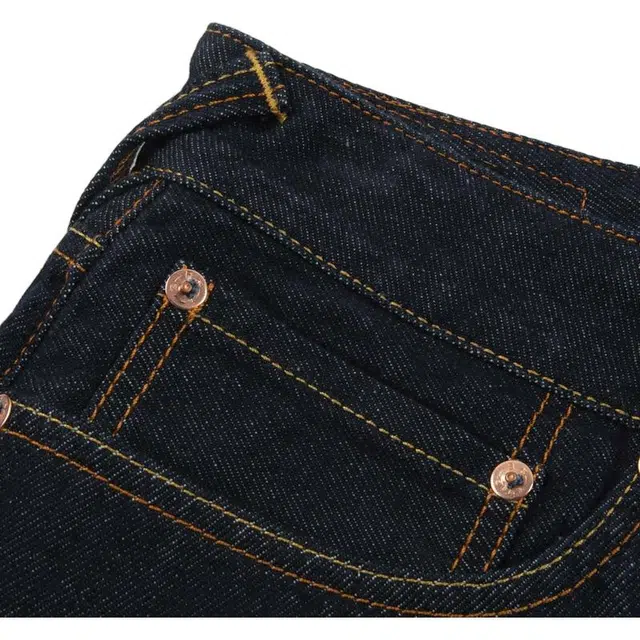 EVISU Logo
