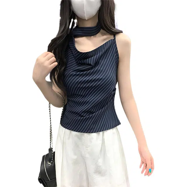 缪斯的诱惑 设计感斜肩荡领挂脖飘带女夏季气质时尚修身短款上衣吊带 女款
