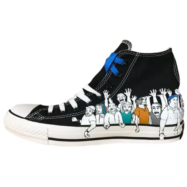 Converse Chuck Taylor All Star Crowd