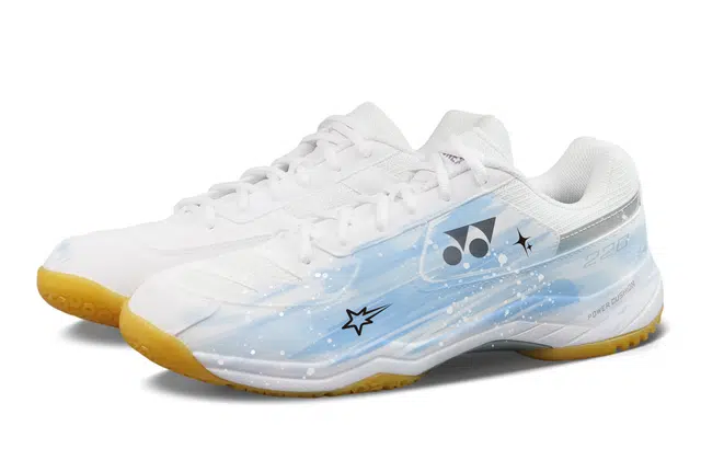 YONEX Power Cushion