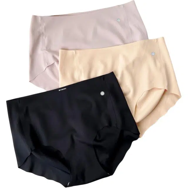 潞优野 冰丝凉感无痕清凉一片式百搭运动蚕丝裆透气短裤夏季薄款 三角内裤 女款