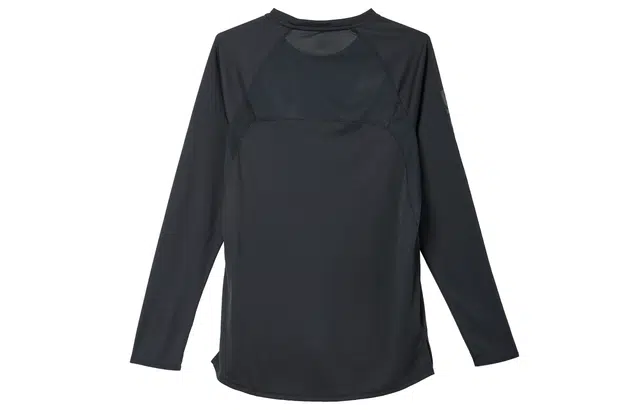 Under Armour T