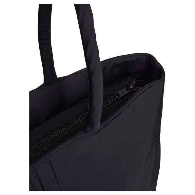 adidas 40L