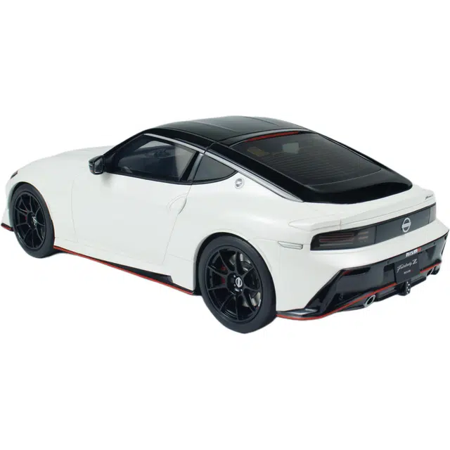 KYOSHO 118 Fairlady Z NISMO