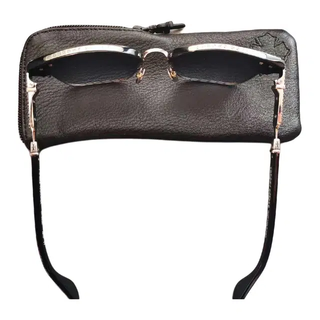 Chrome Hearts vertical smile I 800