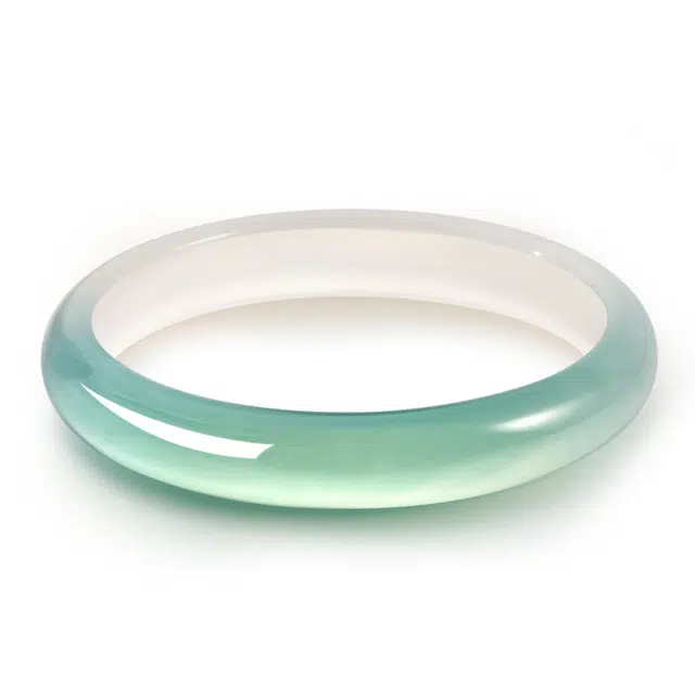 老凤祥 半白半绿 冰飘双生色 新中式山水对境 宫廷风汉服旗袍 温柔气质通勤约会百搭#好运 玉髓 手镯 女款