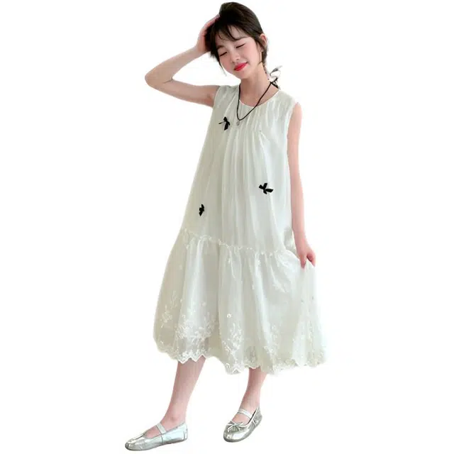 比比我女孩子潮流时尚无袖连衣裙 女童夏季天丝绣花裙子 青少年