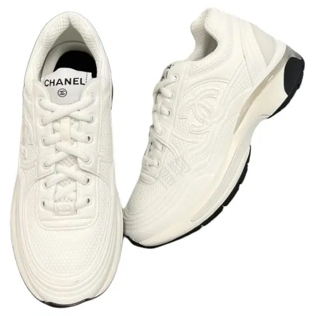 CHANEL 24S