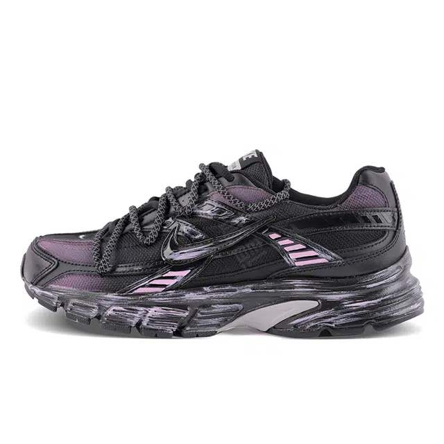 Nike Initiator Y2K