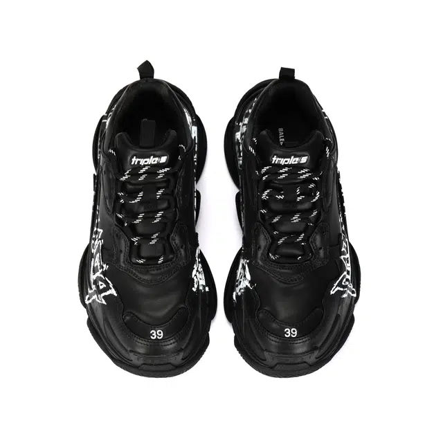 Balenciaga Triple S