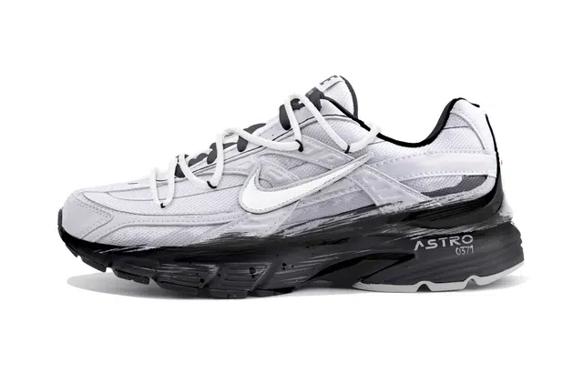 Nike Initiator