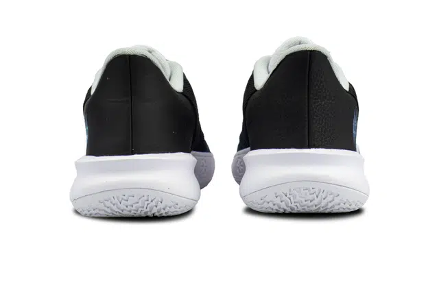 Nike Precision 7