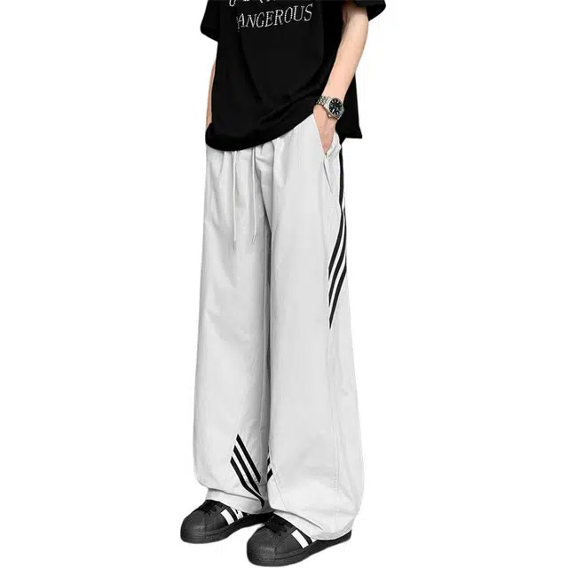 帝狼牛 三条杠条纹复古垂坠感运动户外透气速干直筒裤美式高级感慵懒清爽长裤宽松大码遮肉显瘦舒适百搭休闲裤 男女同款