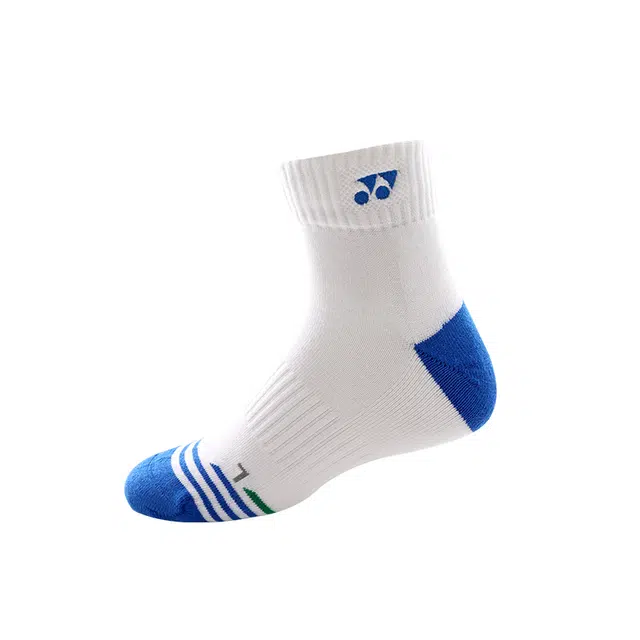 YONEX