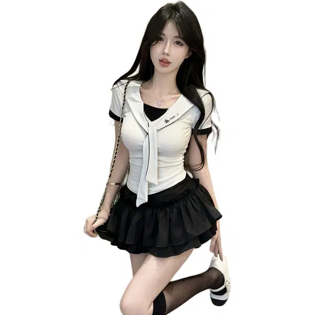 黛尔佳人 学院风制服套装假两件减龄显瘦上衣高腰蓬蓬半身裙短袖连衣裙 女款