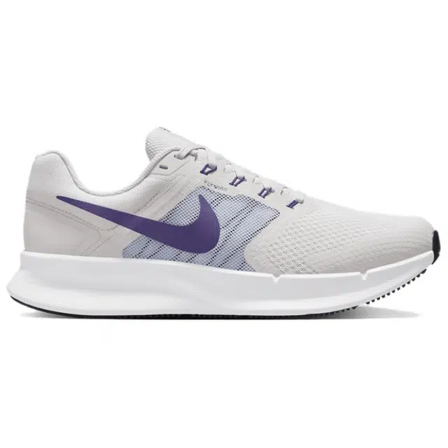 Nike Run Swift 3