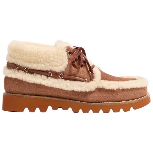 Valentino Palm Avenue