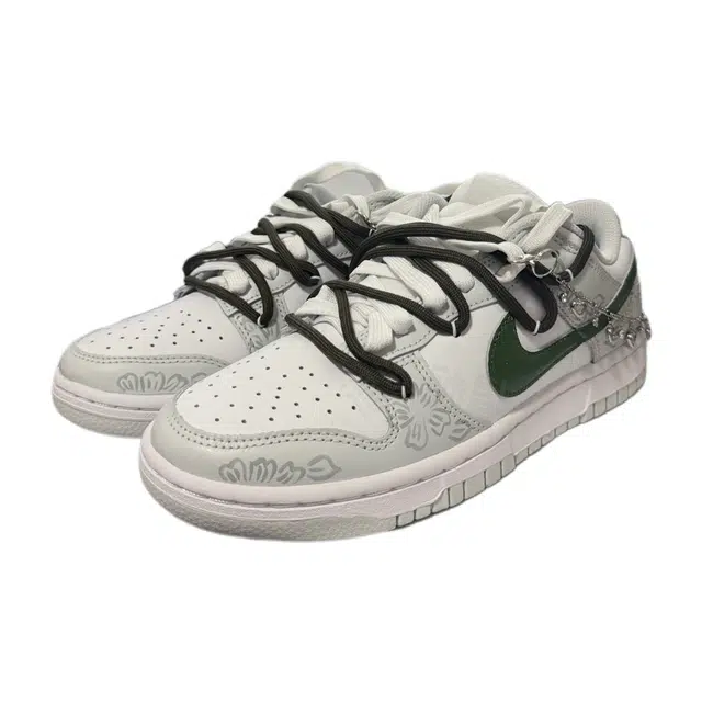 Nike Dunk LowPHOTON DUST