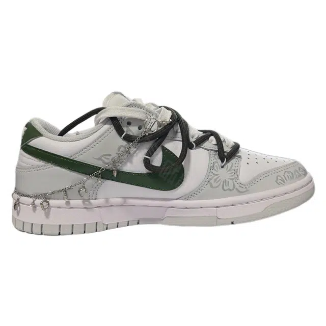 Nike Dunk LowPHOTON DUST
