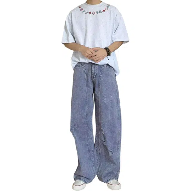 M JEANS STUDIOS 7