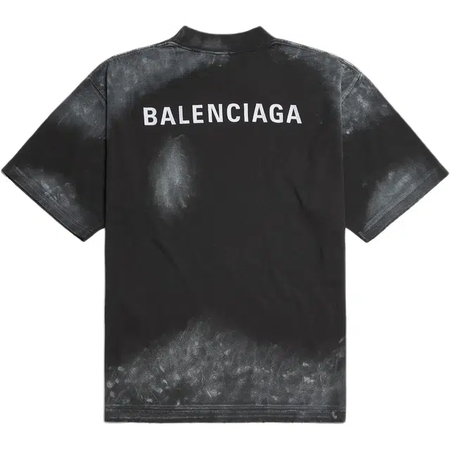 Balenciaga T