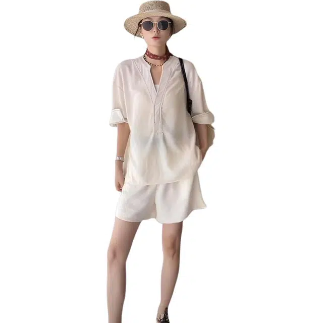 沐晓欣 法式高端松弛感慵懒防晒上衣短裤休闲套装 女款