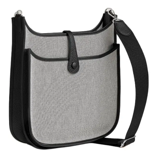 HERMES Evelyne III 29 Clemence