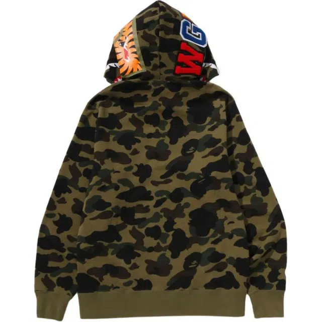 A BATHING APE FW25 FW25