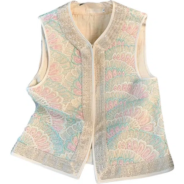 沐晓欣 实拍新中式唐装汉服复古开衫重工镶珠刺绣提花改良上衣马甲 女款