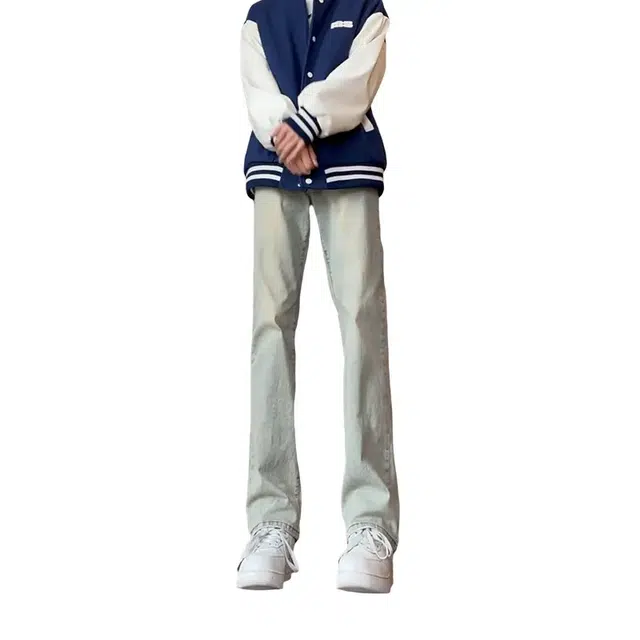 AWAO