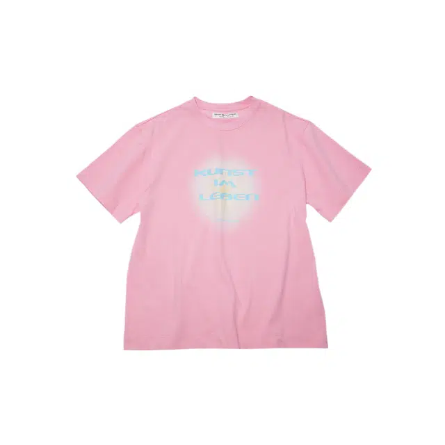 THE MUSEUM VISITOR T