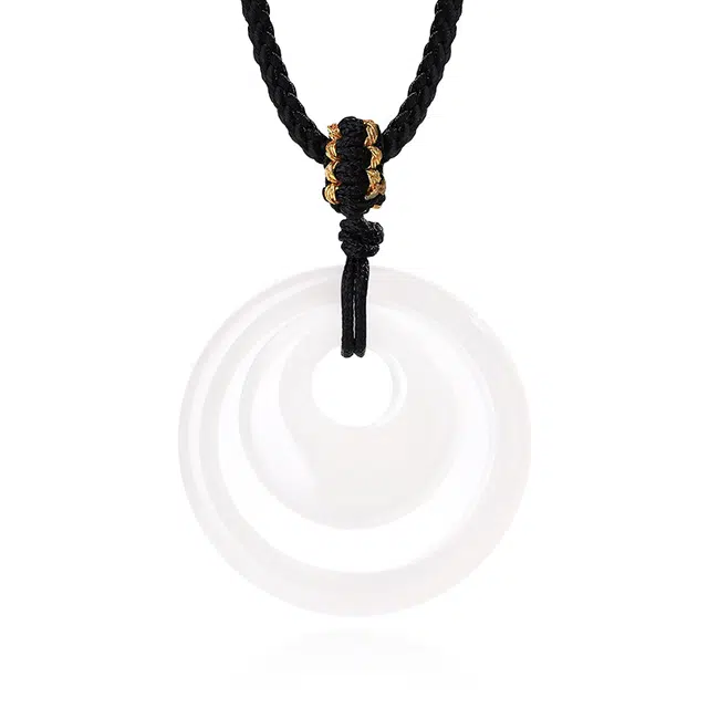 周大生 听泉映雪环佩叮当公主扣平安顺遂和和美美幸福新中式古风清冷感气质美人平安扣#好运天然 玉髓 吊坠 男女同款情侣款