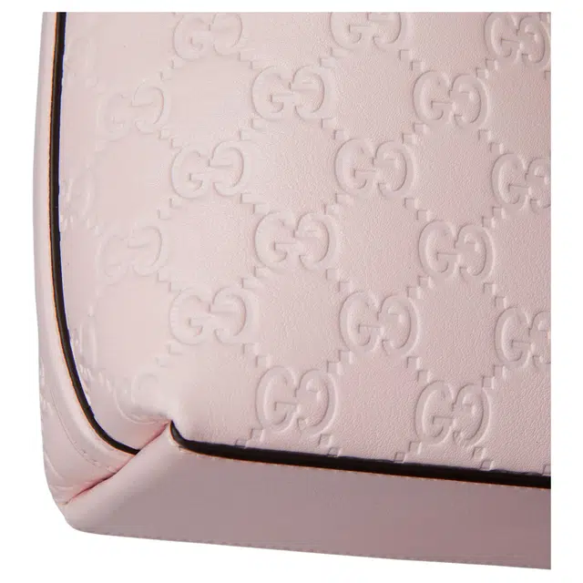 GUCCI GG Emblem