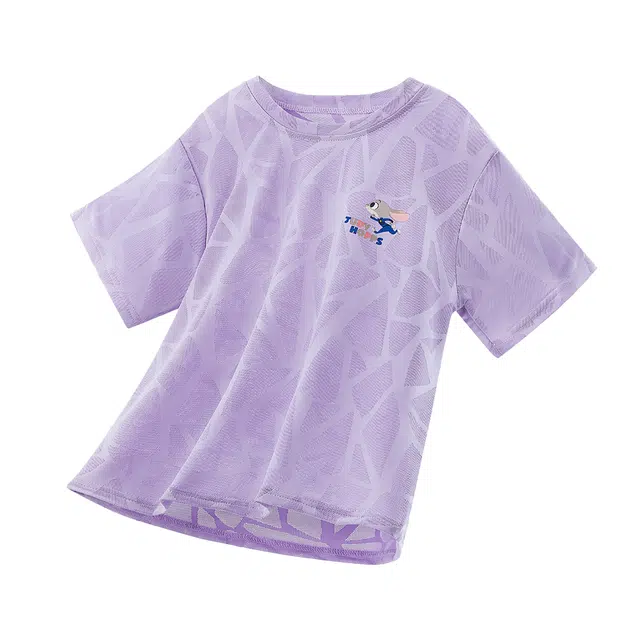 DisneyT