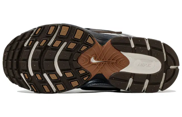 Nike V5 RNR