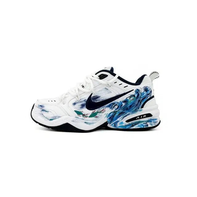 Nike Air Monarch 4