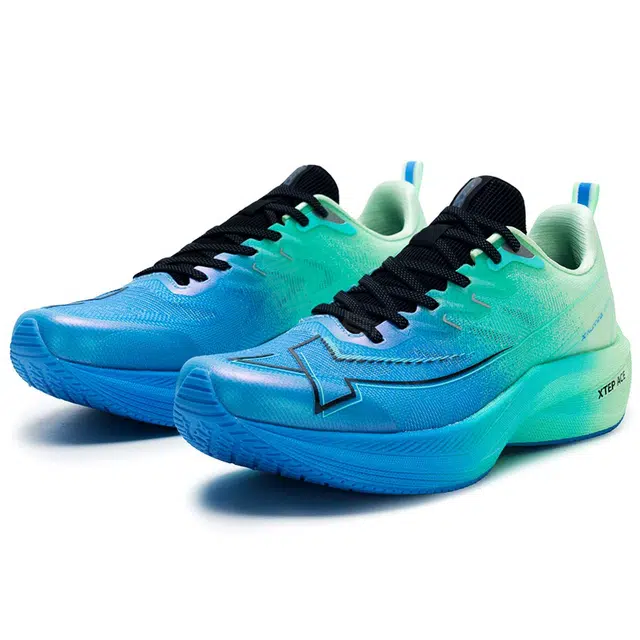 特步 运动舒适减震轻便 低帮 训练跑步鞋 男款 蓝绿